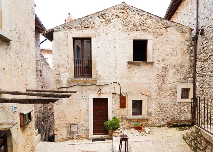 Vakantiehuis Sentia Design Lusso Relax Santo Stefano Di Sessanio