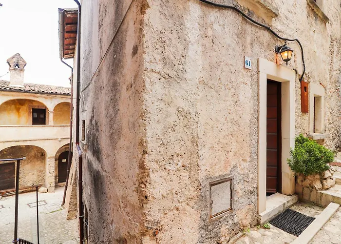 Sentia Design Lusso Relax Vakantiehuis Santo Stefano Di Sessanio